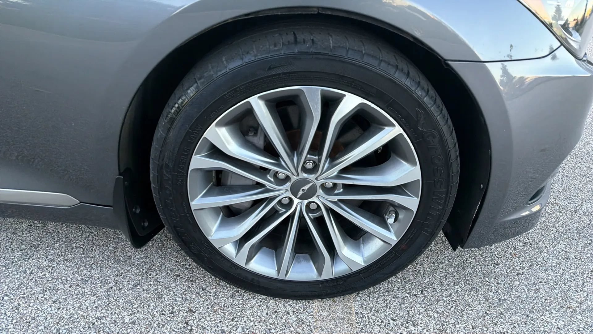 Used 2016 Hyundai Genesis 3.8 w/ Option Group 02 RWD image 10