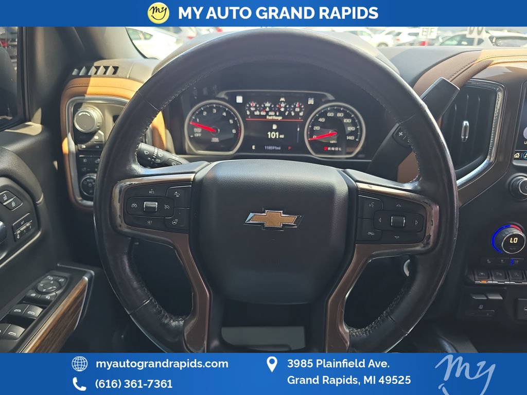 Used 2019 Chevrolet Silverado 1500 High Country w/ Technology Package AWD/4WD image 13