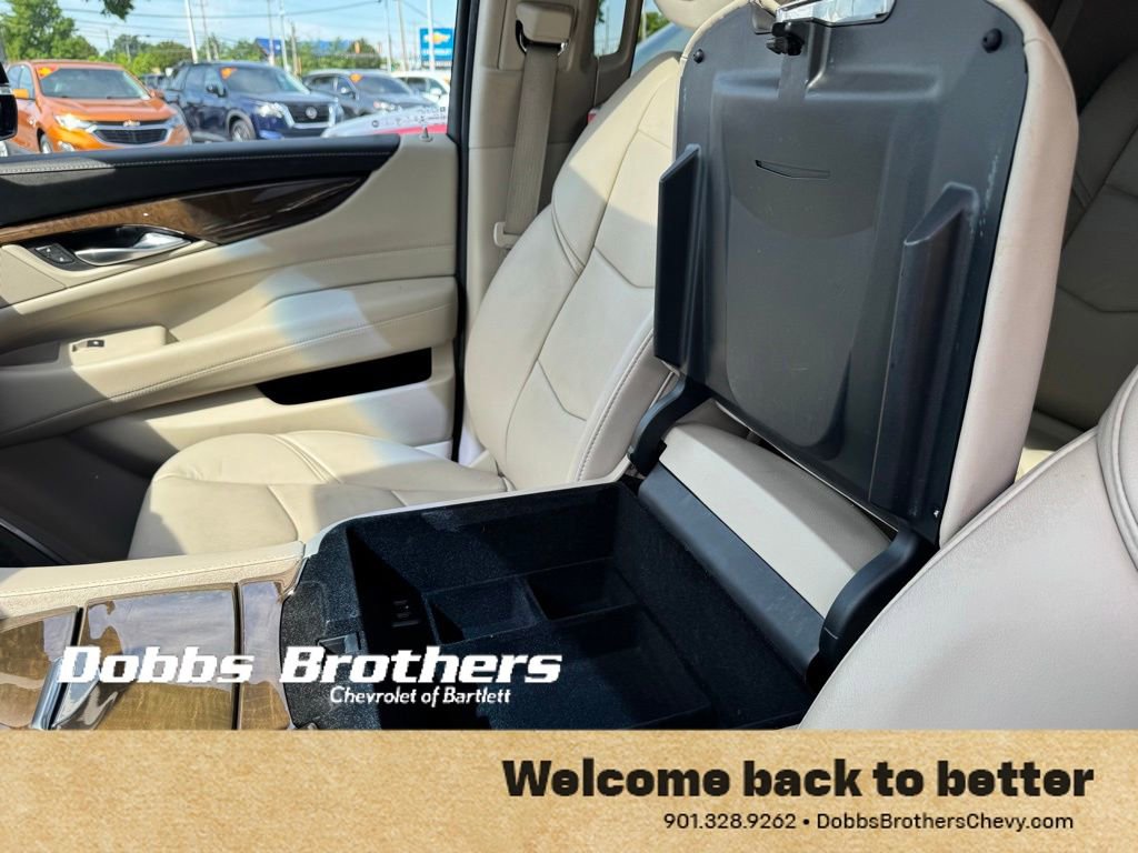 Certified 2019 Cadillac Escalade Premium Luxury AWD/4WD image 22