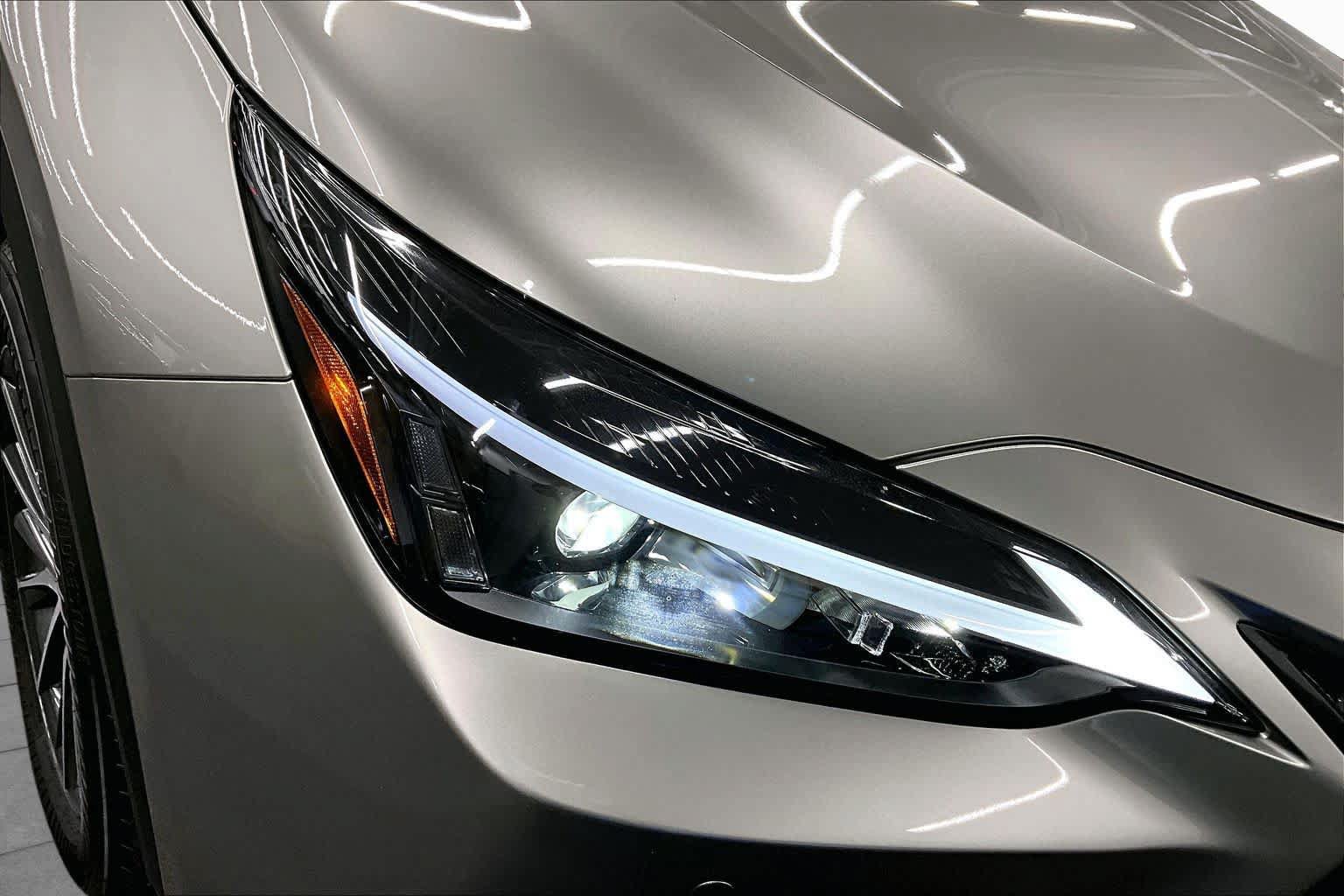 Used 2026 Lexus NX 450h+ AWD w/ Accessory Package (Z2) image 28