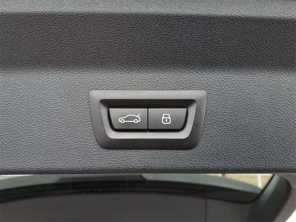 Used 2024 BMW X3 xDrive30i image 31