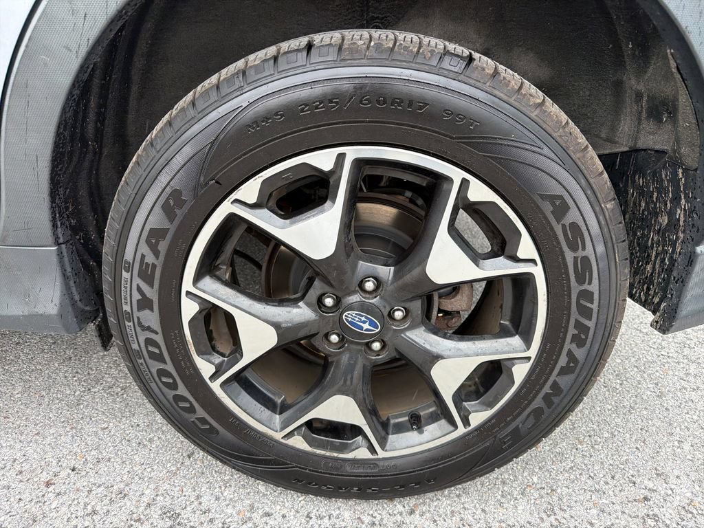 Used 2019 Subaru Crosstrek 2.0i Premium AWD/4WD image 11