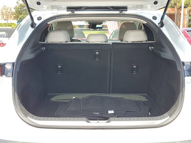 Certified 2026 MAZDA CX-30 AWD 2.5 S w/ Select Sport Pkg image 8