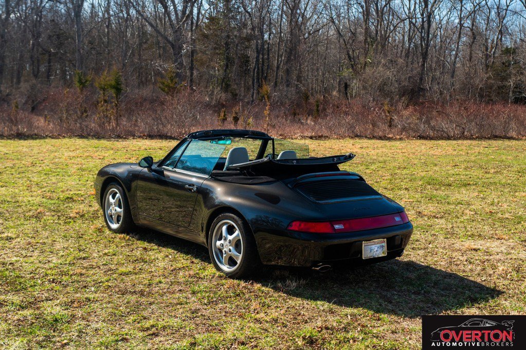 Used 1995 Porsche 911 Carrera RWD image 5