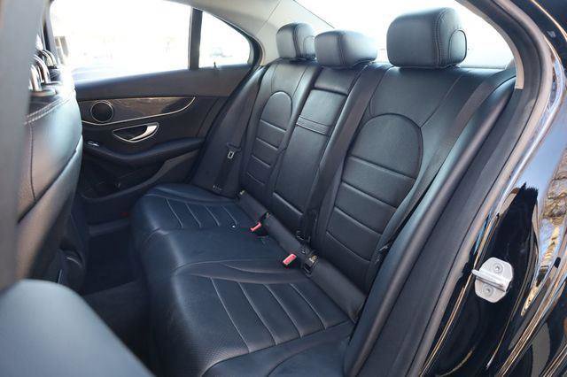 Used 2015 Mercedes-Benz C 300 Sedan image 17