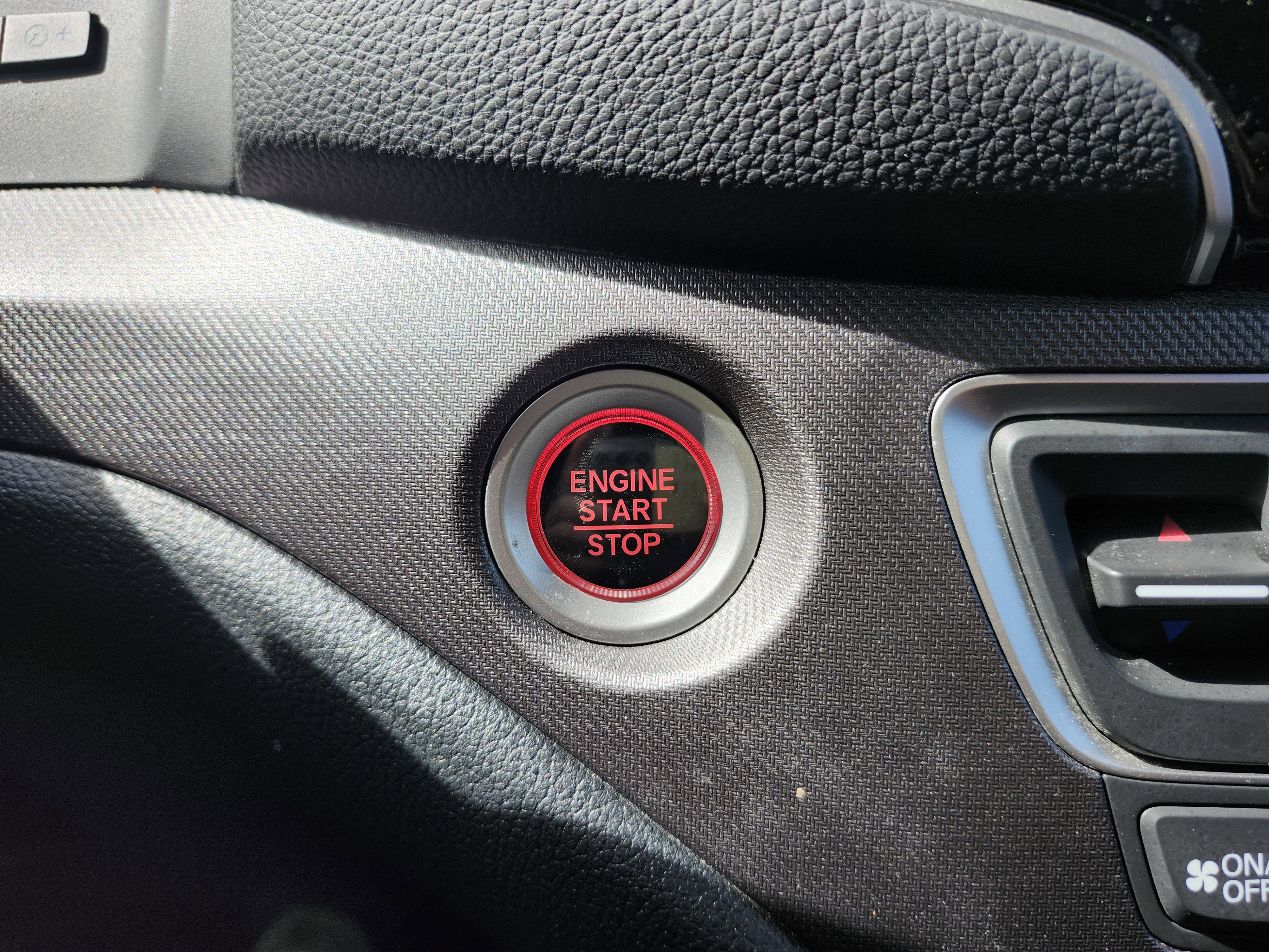 Used 2023 Honda Ridgeline RTL-E image 9