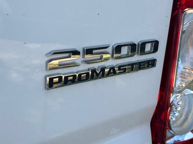 Used 2023 RAM ProMaster 2500 FWD image 2