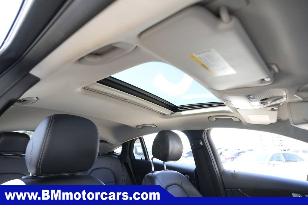 Used 2018 Mercedes-Benz GLC 300 4MATIC Coupe image 33