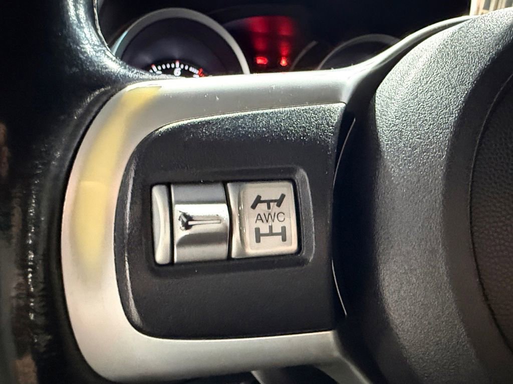 Used 2010 Mitsubishi Lancer Evolution GSR image 23