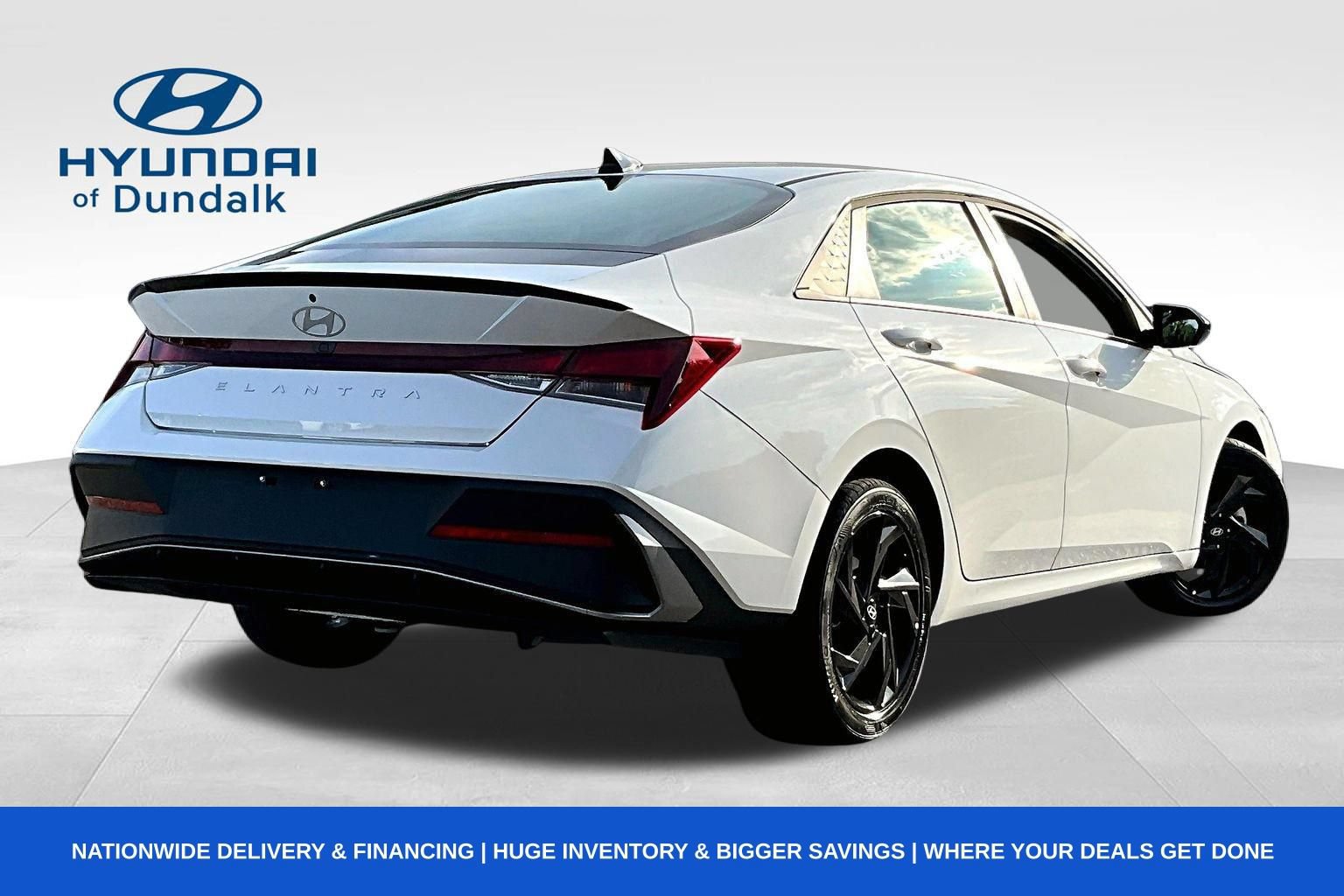 Used 2026 Hyundai Elantra Sport FWD image 8
