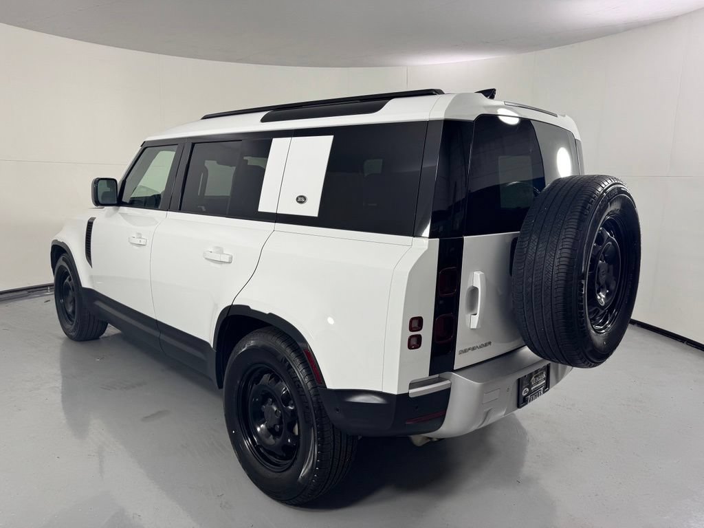 Used 2022 Land Rover Defender 110 AWD/4WD image 7