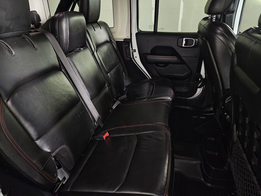 Used 2018 Jeep Wrangler Unlimited Rubicon AWD/4WD image 29