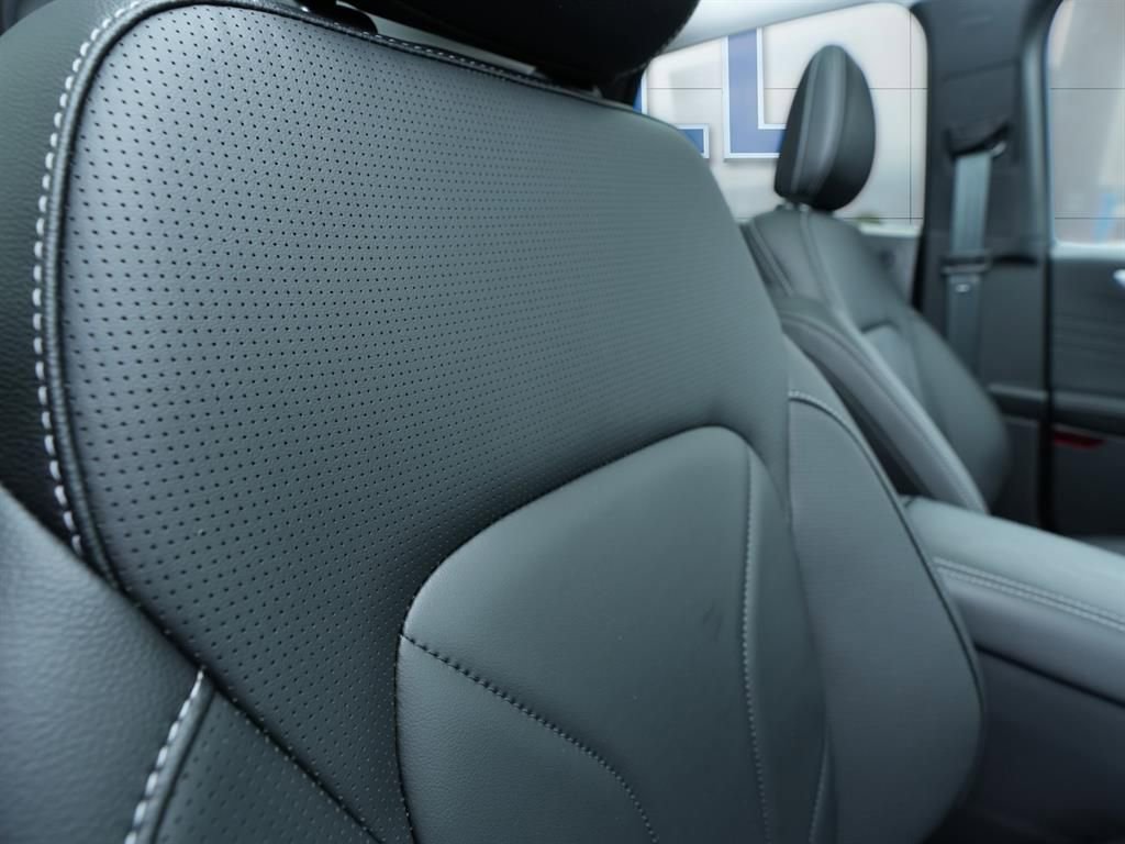 New 2026 Ford Escape Platinum w/ Premium Technology Package image 24