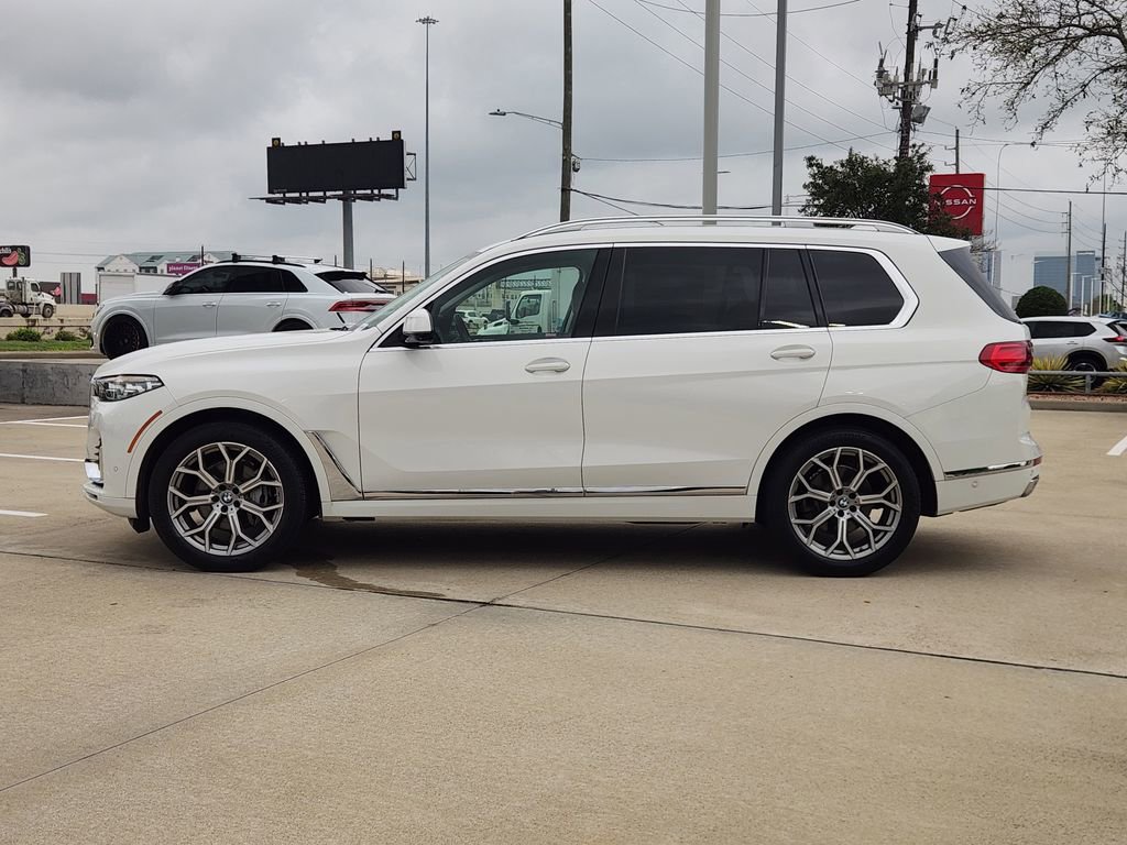 Used 2019 BMW X7 xDrive40i w/ Cold Weather Package image 4