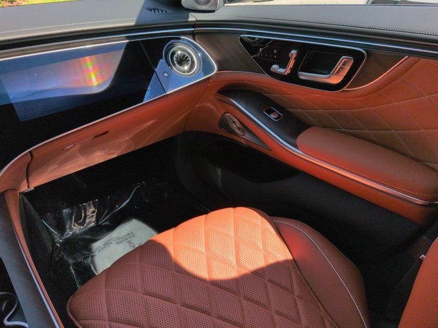 New 2027 Mercedes-Benz S 580 4MATIC Sedan image 16