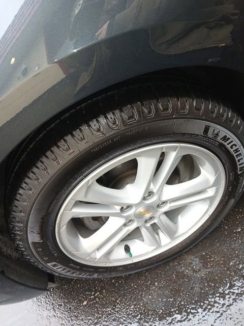 Used 2017 Chevrolet Cruze LT w/ Convenience Package image 8