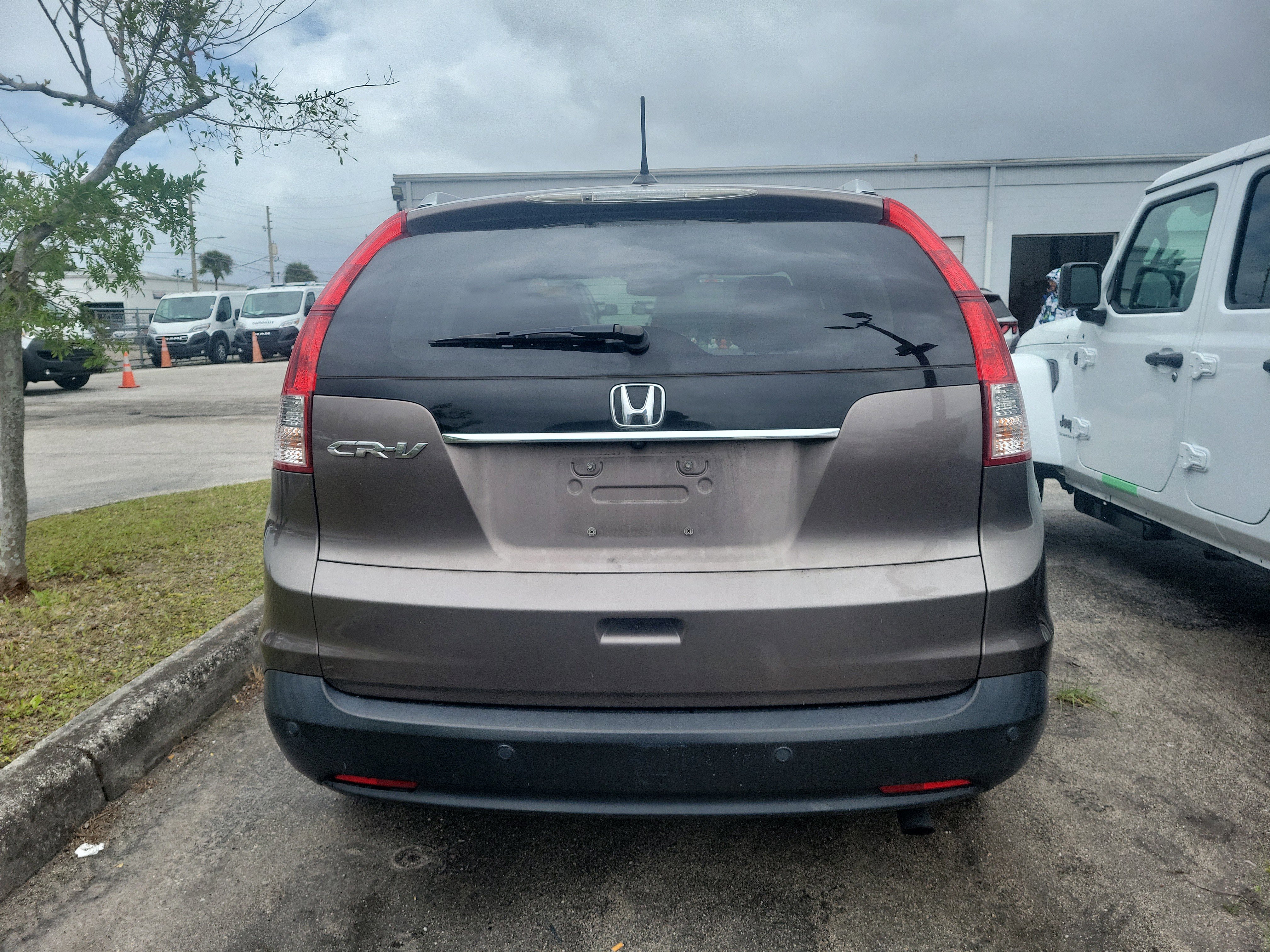 Used 2013 Honda CR-V EX-L image 5