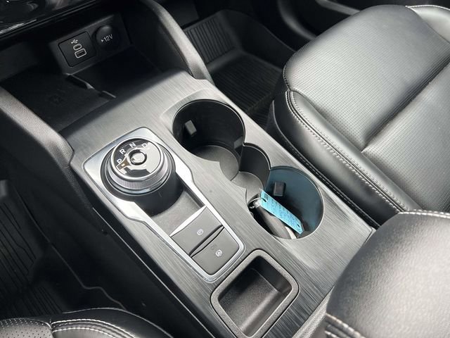 Used 2025 Ford Escape Platinum image 23