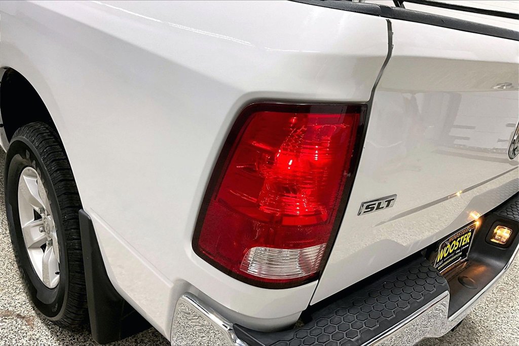 Used 2017 RAM 1500 Classic SLT image 21