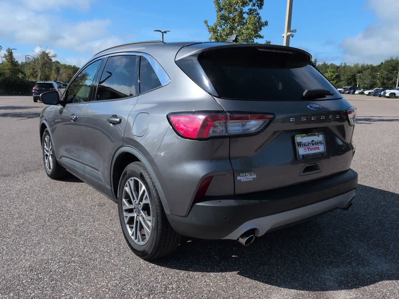 Used 2021 Ford Escape SEL FWD image 4