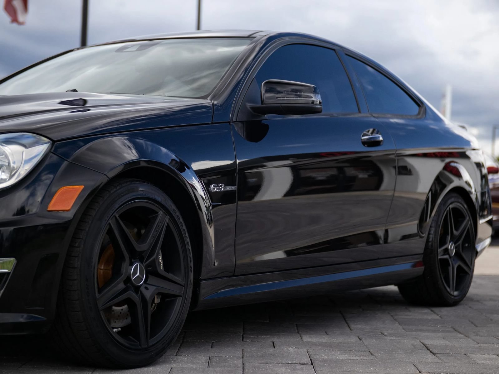 Used 2012 Mercedes-Benz C 63 AMG Coupe w/ Comand Single Disc Pkg image 7