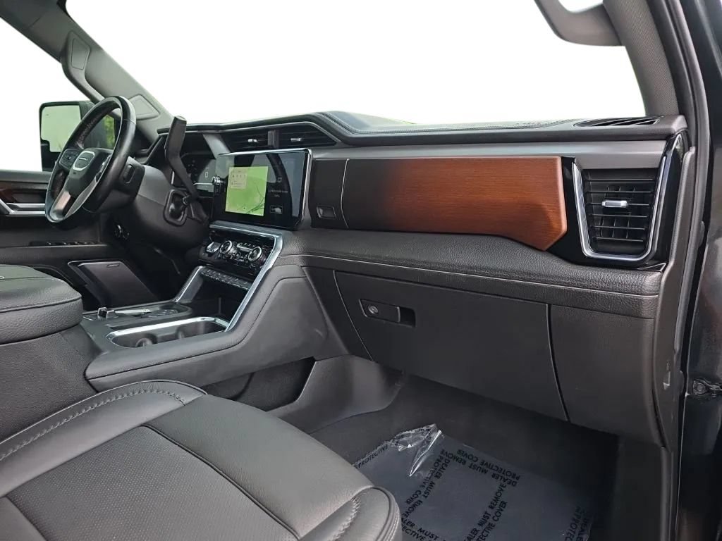 Used 2024 GMC Sierra 3500 Denali w/ Denali Reserve Package AWD/4WD image 20