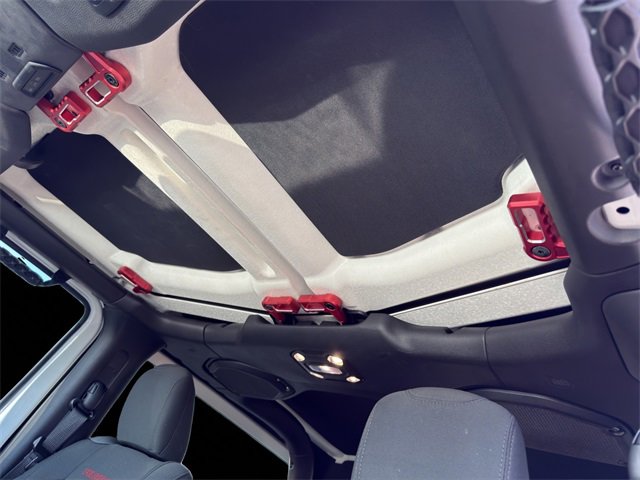 Used 2021 Jeep Wrangler Rubicon image 24