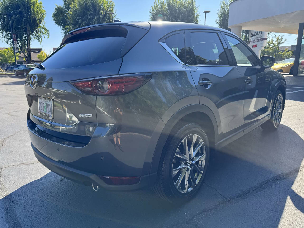 Used 2019 MAZDA CX-5 Signature image 5