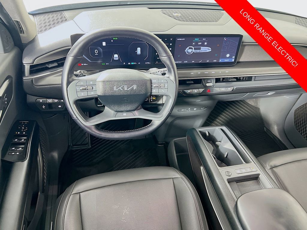Used 2024 Kia EV9 Light Long Range RWD image 23
