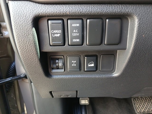 Used 2021 Nissan Titan PRO-4X w/ Pro-4x Convenience Package AWD/4WD image 57