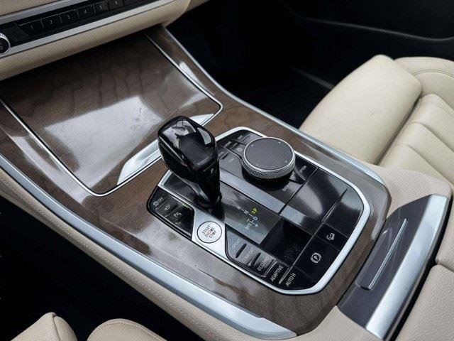 Used 2021 BMW X5 xDrive40i w/ Premium Package AWD/4WD image 33