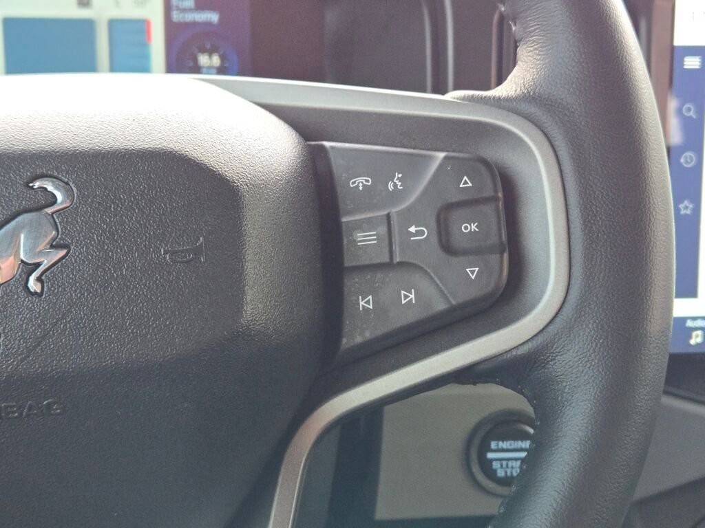 Used 2023 Ford Bronco Badlands image 31