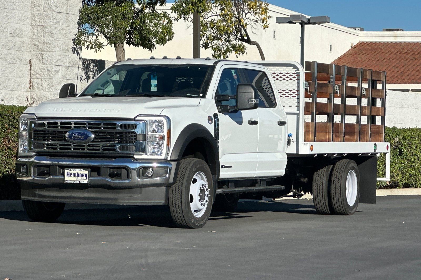 New 2025 Ford F550 4x4 Crew Cab Super Duty image 8