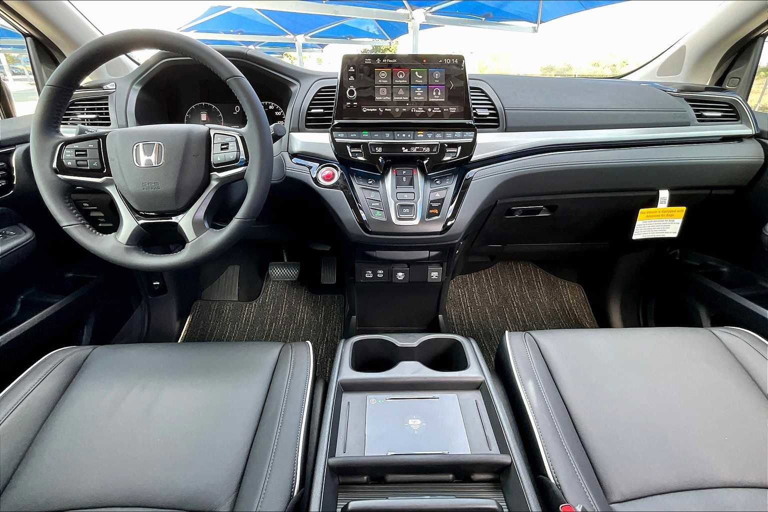 New 2026 Honda Odyssey Touring image 5