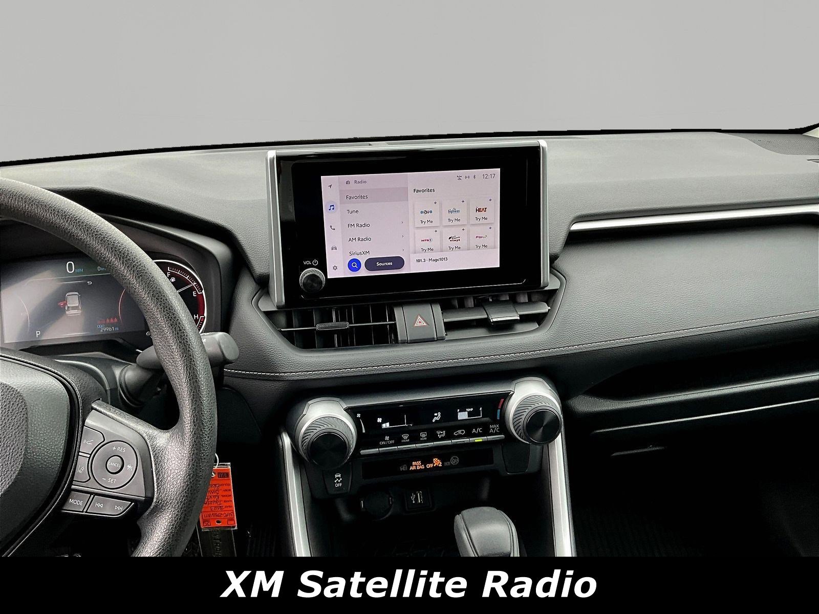 Used 2023 Toyota RAV4 LE FWD image 9