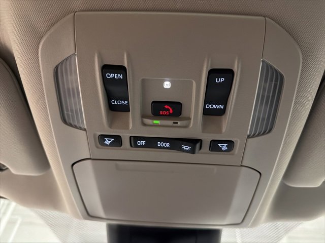 Certified 2024 Toyota Highlander XLE image 87