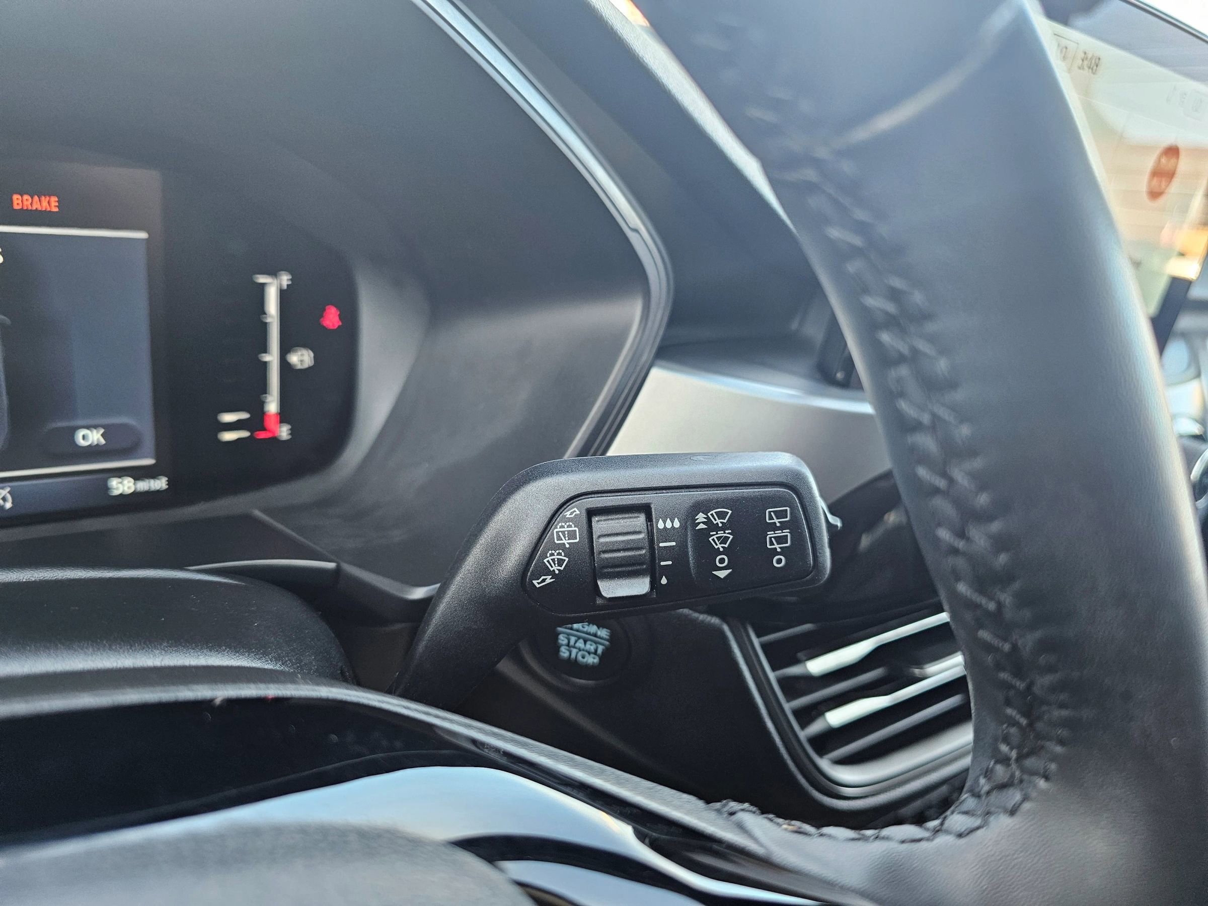 Used 2023 Ford Escape Active AWD/4WD image 21