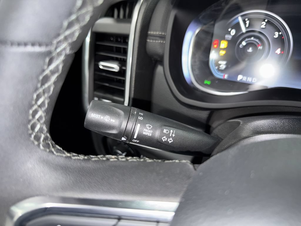New 2025 RAM 2500 Laramie AWD/4WD image 26