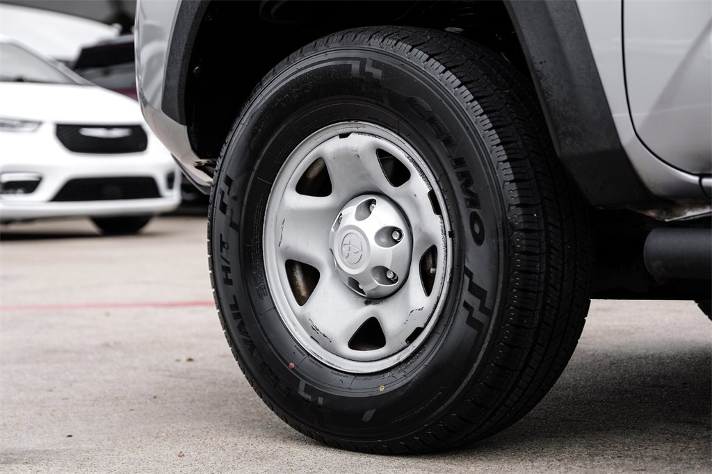 Used 2019 Toyota Tacoma TRD Off-Road image 51