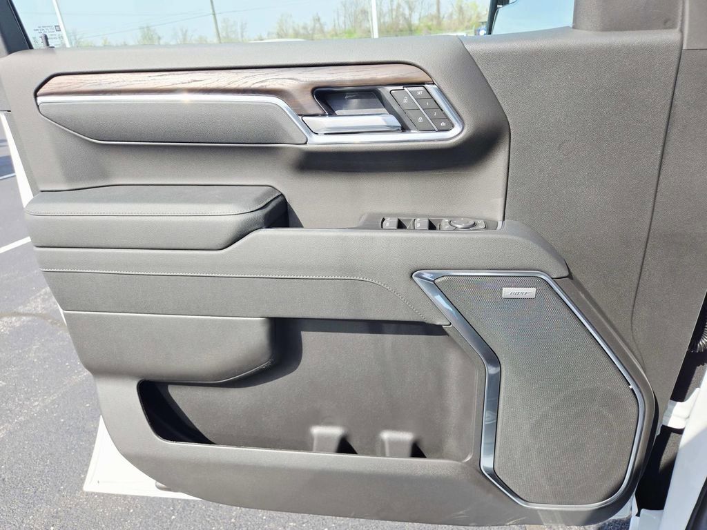 New 2026 GMC Sierra 1500 SLT w/ SLT Premium Package image 36