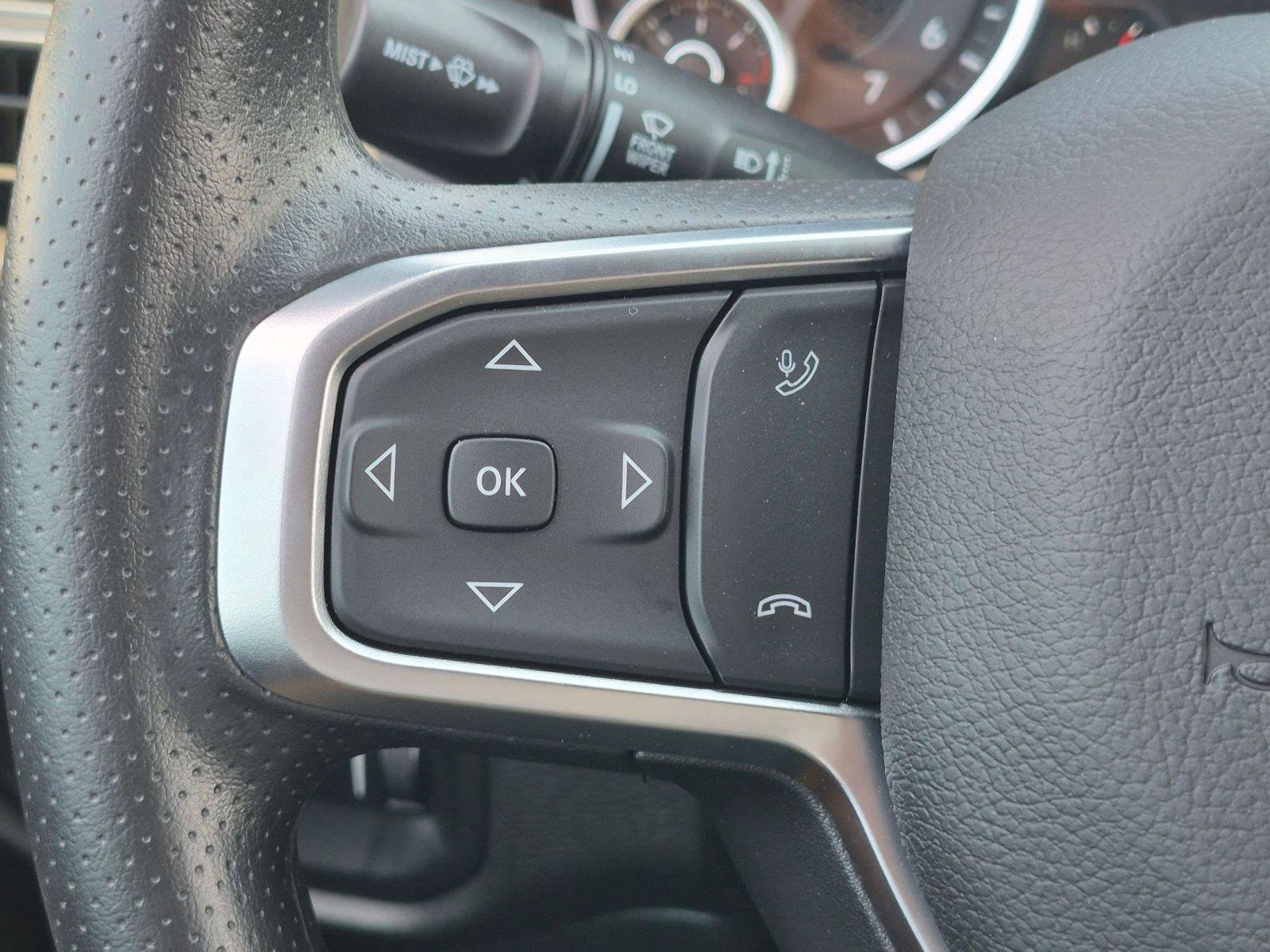 New 2026 RAM 1500 Express AWD/4WD image 27