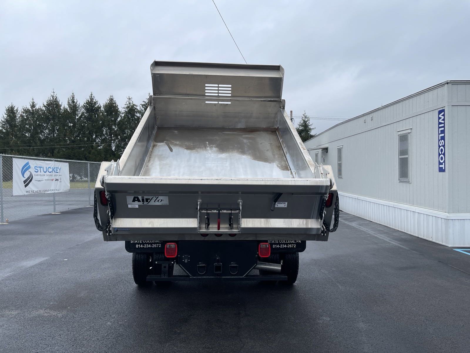 New 2024 RAM 3500 Tradesman w/ Chrome Appearance Group image 29