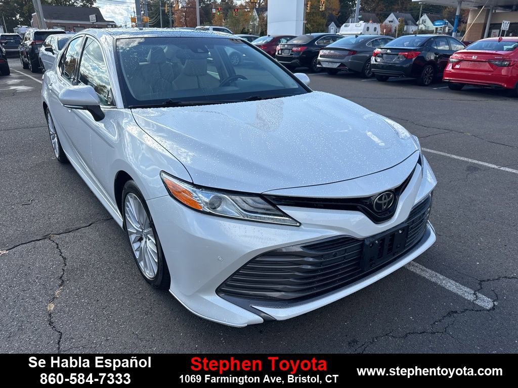 Used 2018 Toyota Camry XLE