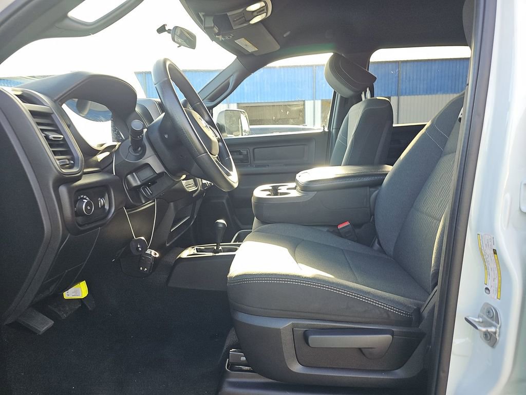 Used 2022 RAM 2500 Tradesman AWD/4WD image 3