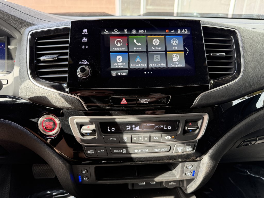 Used 2025 Honda Passport Black Edition image 18
