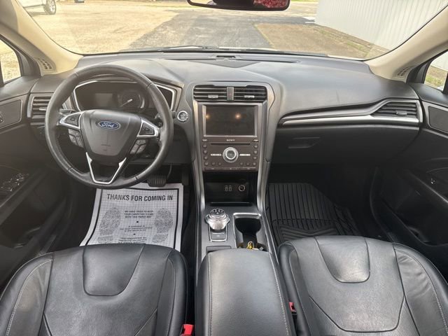 Used 2020 Ford Fusion Titanium AWD/4WD image 11
