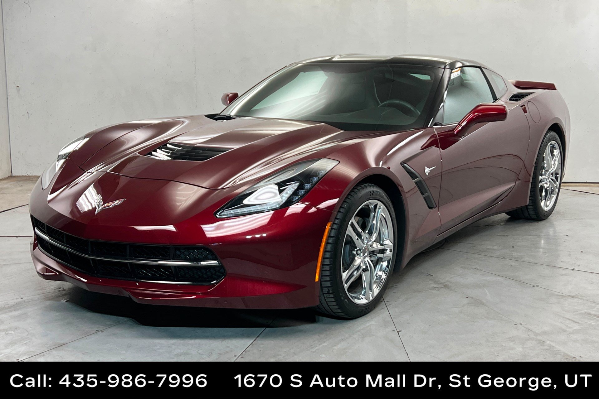 Used 2016 Chevrolet Corvette Stingray Coupe RWD image 1