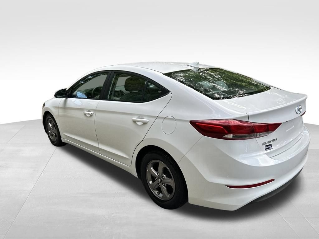 Used 2017 Hyundai Elantra ECO FWD image 3
