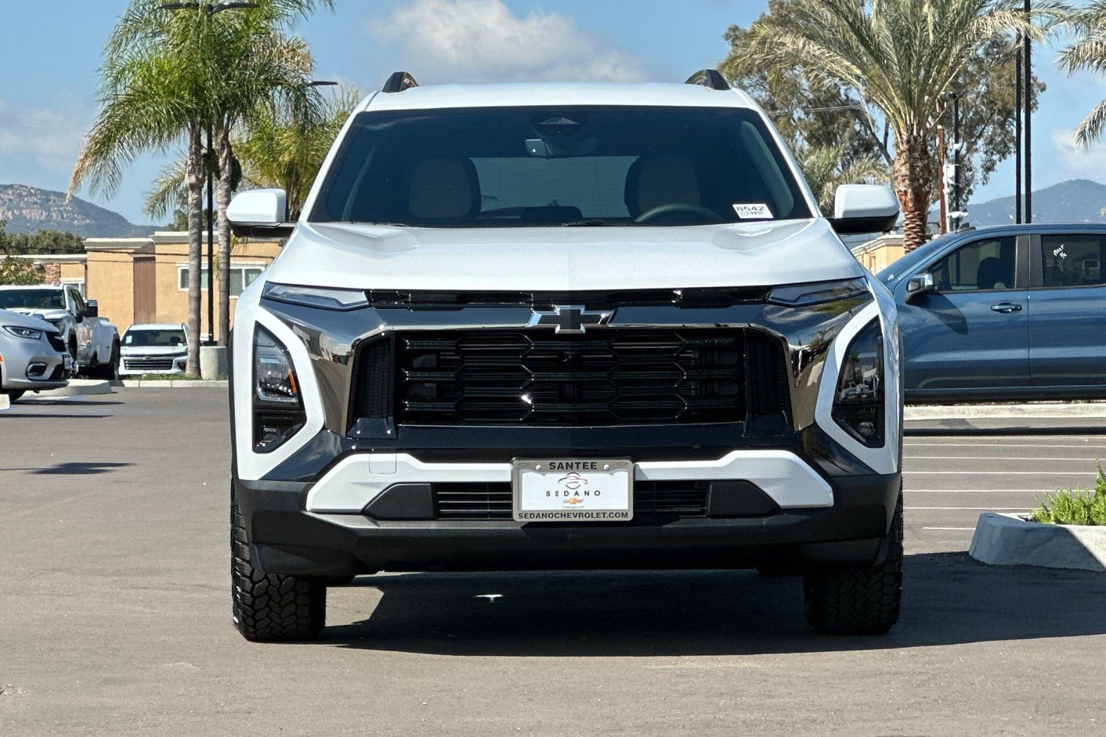 New 2026 Chevrolet Equinox ACTIV w/ Safety and Technology Package image 9