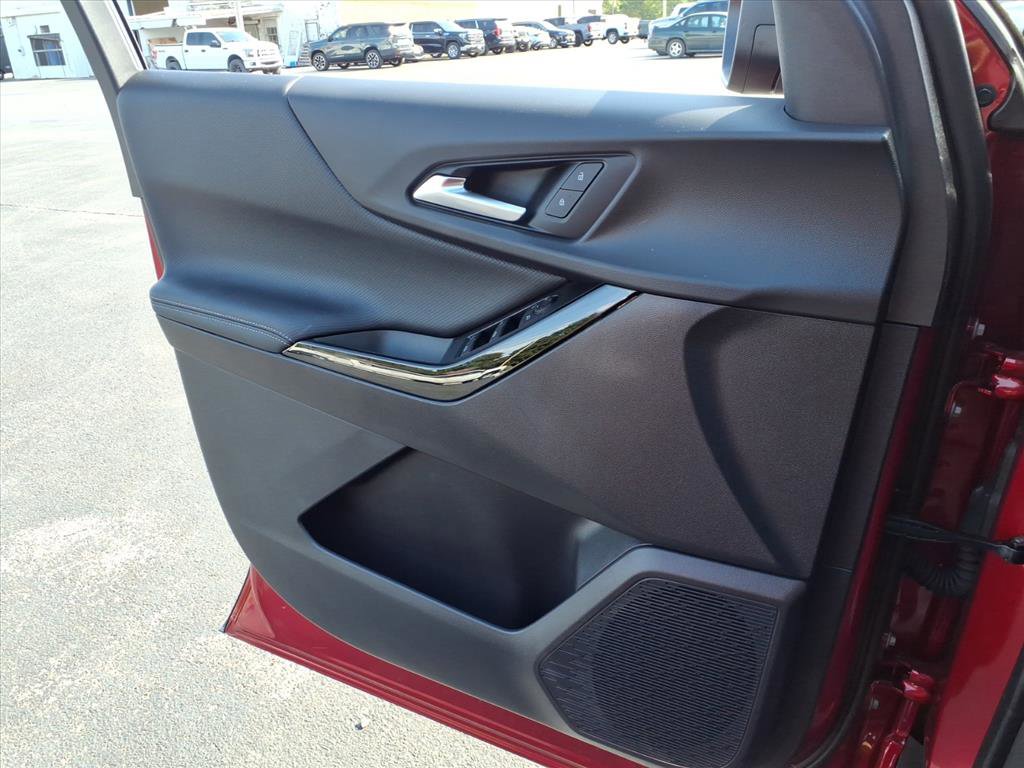 New 2026 Chevrolet Equinox LT w/ Safety and Technology Package image 15